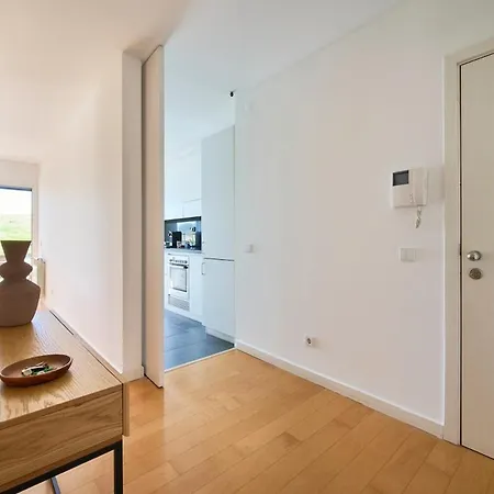 Parque Nações, Garagem, Ac, Varanda Appartement
