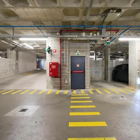 Parque Nacoes, Garagem, Ac, Varanda Διαμέρισμα Lisboa